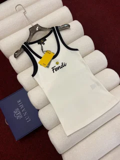 تاپ FENDI